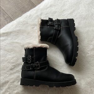 Zara Black and Cream Boots with Durable Soles